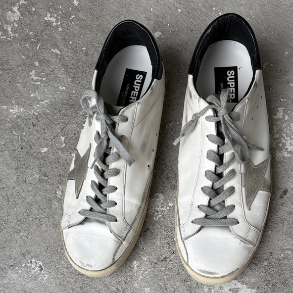 Golden Goose Super-Star GBB1 low top sneakers - Picture 1 of 13
